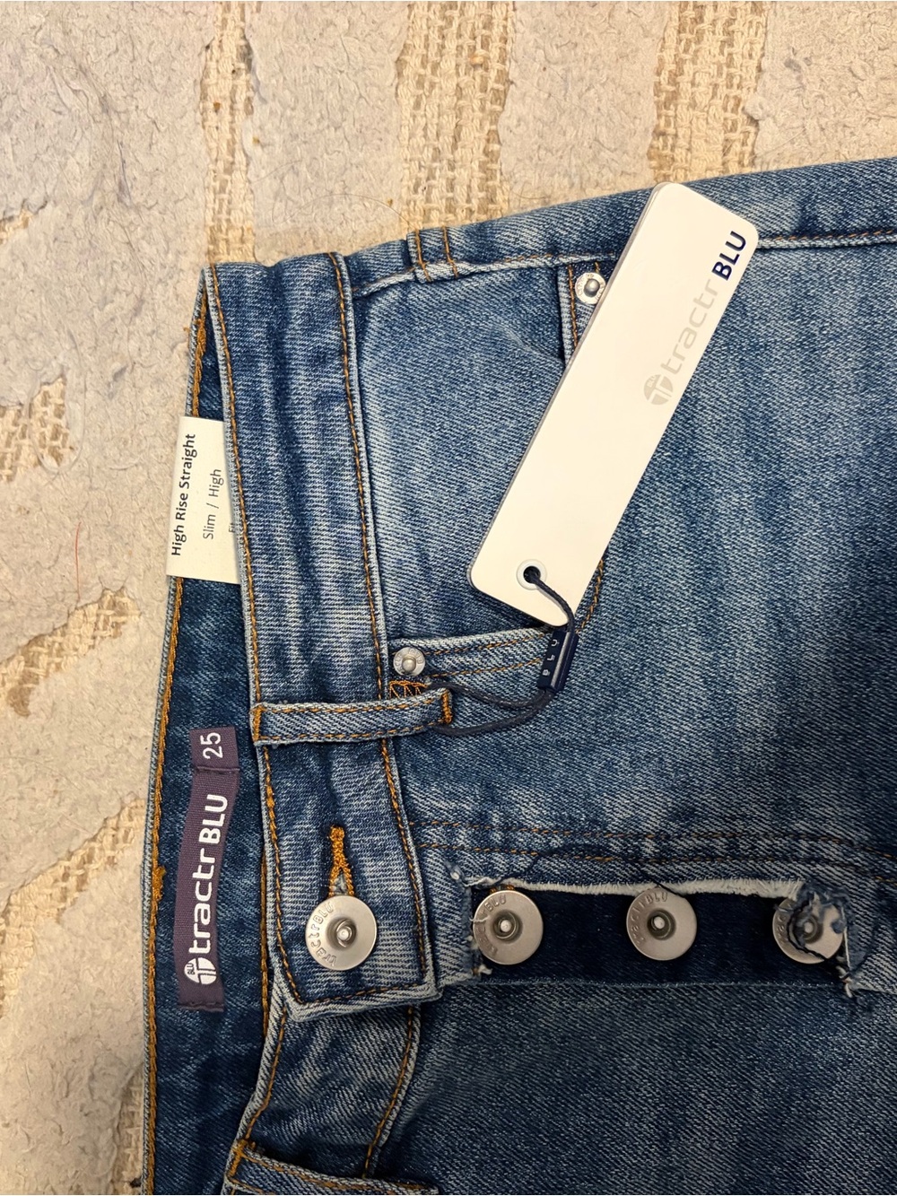 Tractr Blu Women’s High Rise Straight Distressed Blue Jeans - Picture 4 of 5